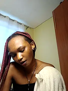 Snapshot of Sugarpie_ chatting on June 25, 5:12 am Sugarpie online show from June 25, 5:12 am