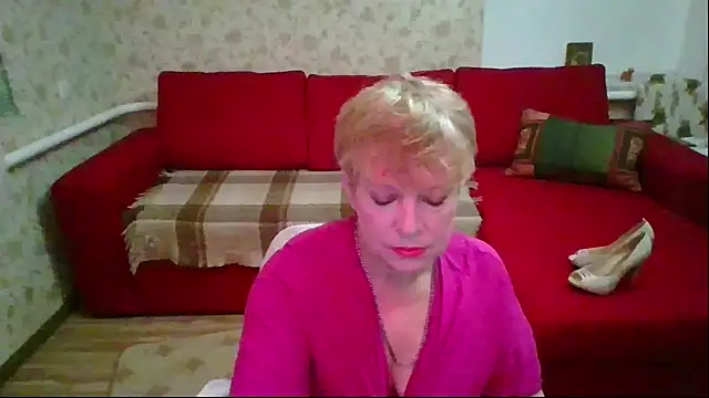 Snapshot of SamantaxFocs chatting on May 21, 3:08 pm SamantaxFocs online show from May 21, 3:08 pm
