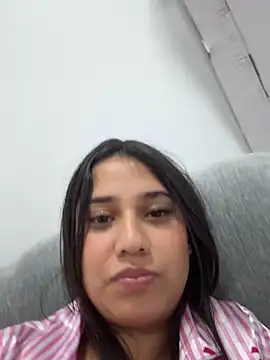 Snapshot of Emily_Xxxxxx chatting on June 15, 8:44 pm Emily Xxxxxx online show from June 15, 8:44 pm