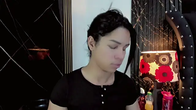 Snapshot of Nayara_K chatting on July 1, 7:46 pm Nayara K online show from July 1, 7:46 pm