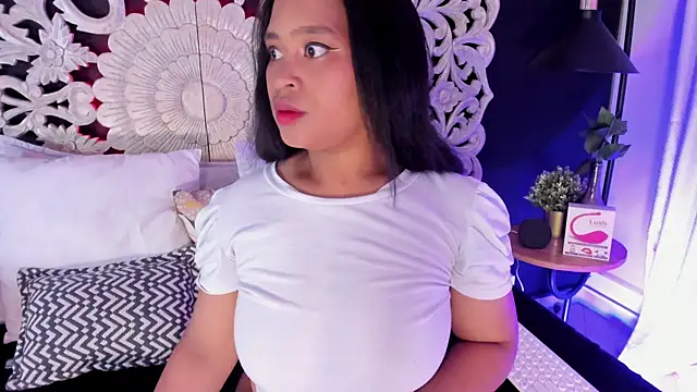 Snapshot of Bianca_DVarela chatting on July 3, 8:04 pm Bianca DVarela online show from July 3, 8:04 pm
