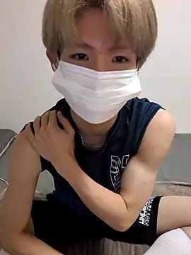 Snapshot of hayato_07 chatting on July 5, 12:01 pm hayato 07 online show from July 5, 12:01 pm