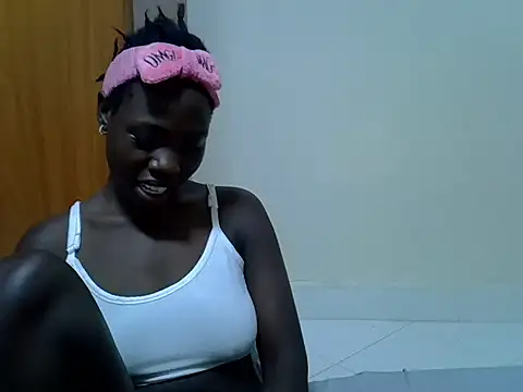 Snapshot of Rubbiey chatting on May 20, 3:34 am Rubbiey online show from May 20, 3:34 am