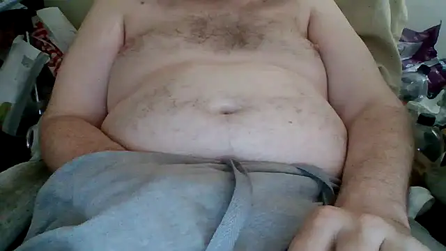 Snapshot of johnboy9781 chatting on July 10, 9:23 am johnboy9781 online show from July 10, 9:23 am