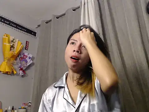 Snapshot of Super_Hot_BunnyXX chatting on June 24, 2:38 pm Super Hot BunnyXX online show from June 24, 2:38 pm