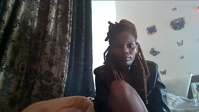 Snapshot of cammie123456 chatting on June 2, 11:29 pm cammie123456 online show from June 2, 11:29 pm