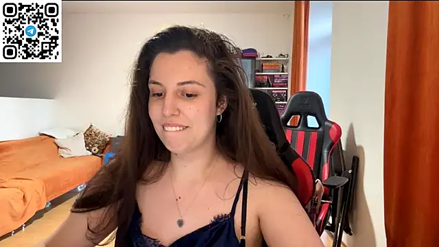 Snapshot of SweetFenomen67 chatting on July 8, 3:38 pm SweetFenomen67 online show from July 8, 3:38 pm