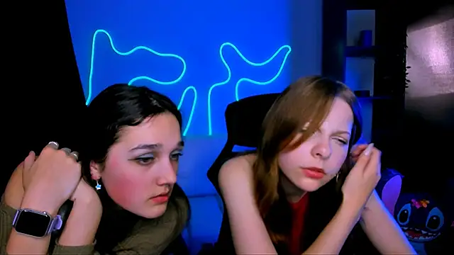 Snapshot of kriss_babyyy chatting on May 29, 7:45 pm kriss babyyy online show from May 29, 7:45 pm