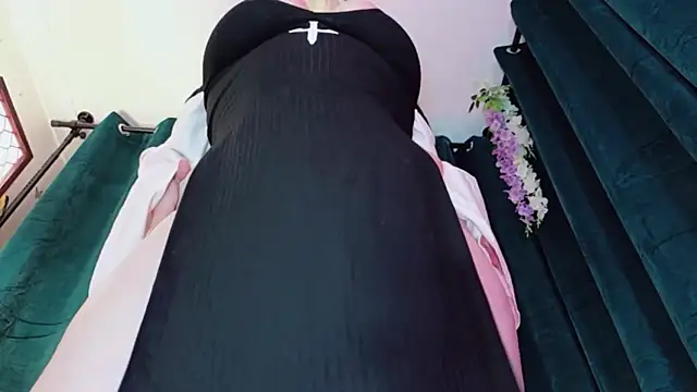Snapshot of Flesh-Altar chatting on May 26, 3:02 am Flesh-Altar online show from May 26, 3:02 am