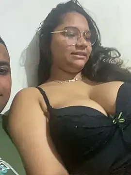 Snapshot of casaloliveira33 chatting on June 3, 7:19 pm casaloliveira33 online show from June 3, 7:19 pm