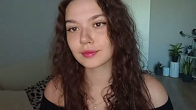 Snapshot of Vicki_queen chatting on June 30, 5:08 am Vicki queen online show from June 30, 5:08 am