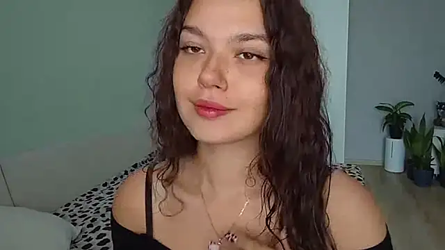 Snapshot of Vicki_queen chatting on July 8, 5:12 am Vicki queen online show from July 8, 5:12 am