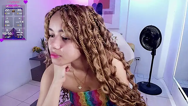 Snapshot of Baby_curly chatting on July 2, 7:31 pm Baby curly online show from July 2, 7:31 pm