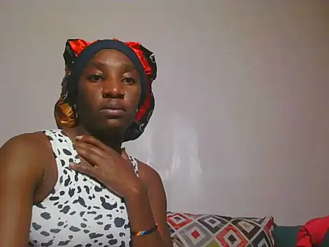 Snapshot of Hornycammy23 chatting on June 3, 8:28 am Hornycammy23 online show from June 3, 8:28 am