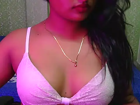 Snapshot of Itz-jasleen chatting on June 25, 5:12 am Itz-jasleen online show from June 25, 5:12 am