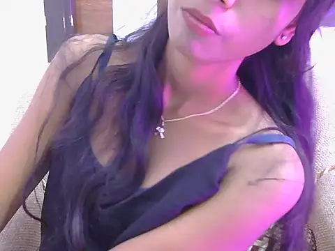 Snapshot of iliyana-20 chatting on May 19, 2:34 pm iliyana-20 online show from May 19, 2:34 pm