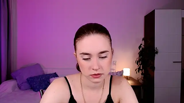 Snapshot of Lilit_Dream chatting on July 16, 2:28 am Lilit Dream online show from July 16, 2:28 am