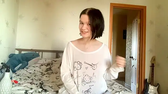 Snapshot of CelesteColao chatting on May 19, 2:23 pm CelesteColao online show from May 19, 2:23 pm