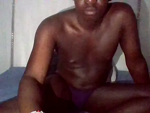 Snapshot of Him-him chatting on May 22, 12:18 am Him-him online show from May 22, 12:18 am