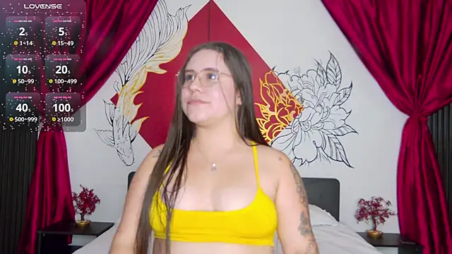 Lia Avalon online show from June 10, 12:04 pm