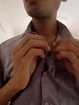 Snapshot of rohit_cockyboy chatting on June 17, 4:48 am rohit cockyboy online show from June 17, 4:48 am