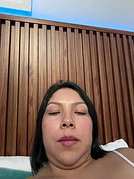 Snapshot of ISABELLA__LUNA chatting on June 30, 1:17 am ISABELLA LUNA online show from June 30, 1:17 am