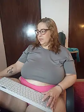 Snapshot of Kataleyamilf69_ chatting on July 11, 11:46 am Kataleyamilf69 online show from July 11, 11:46 am