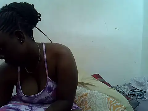 Snapshot of mumione chatting on June 5, 12:44 pm mumione online show from June 5, 12:44 pm