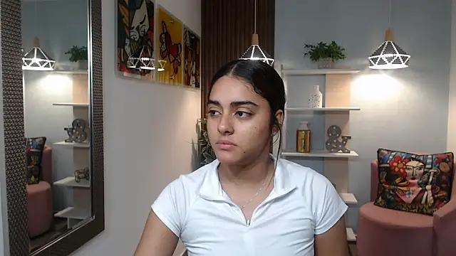Snapshot of _Lucy_Grey_ chatting on June 4, 11:05 am Lucy Grey online show from June 4, 11:05 am