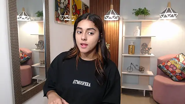 Snapshot of _Lucy_Grey_ chatting on June 12, 11:09 am Lucy Grey online show from June 12, 11:09 am