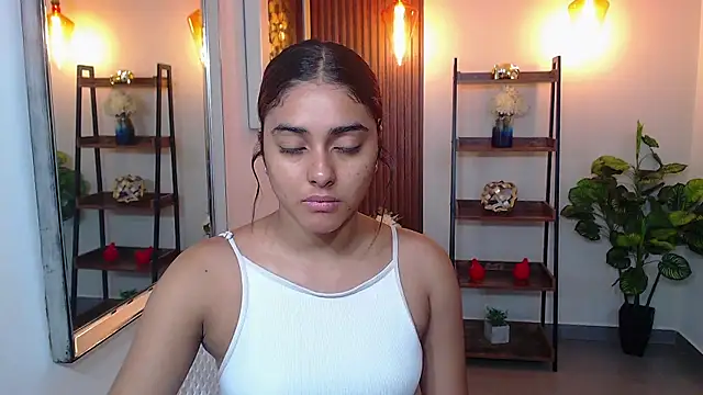 Snapshot of _Lucy_Grey_ chatting on July 3, 12:33 pm Lucy Grey online show from July 3, 12:33 pm
