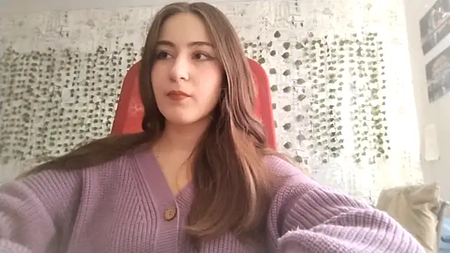 Snapshot of Pollykiss chatting on June 18, 10:09 am Pollykiss online show from June 18, 10:09 am