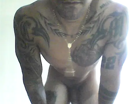 Snapshot of musclebody12 chatting on May 19, 9:32 pm musclebody12 online show from May 19, 9:32 pm