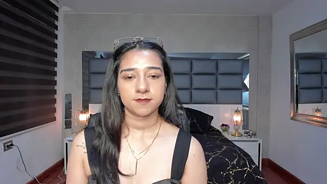 Snapshot of Evangelyn_clk chatting on May 20, 8:15 pm Evangelyn clk online show from May 20, 8:15 pm
