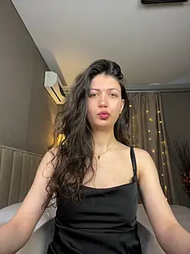 Snapshot of NoelPerfect chatting on May 22, 5:47 am NoelPerfect online show from May 22, 5:47 am