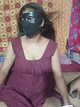 Snapshot of Hotty-Priyanka10 chatting on June 1, 3:30 am Hotty-Priyanka10 online show from June 1, 3:30 am