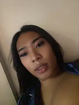 hugecock tamira online show from June 13, 1:58 am
