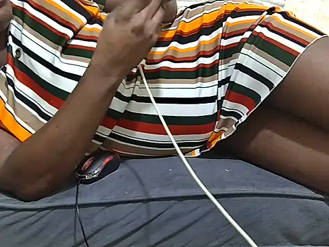 DripDiva online show from June 18, 9:19 pm