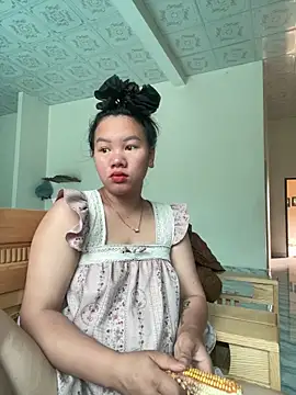 Snapshot of Suki-love chatting on May 22, 3:57 am Suki-love online show from May 22, 3:57 am