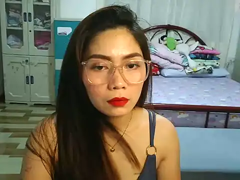 Sexynica online show from May 24, 12:43 pm