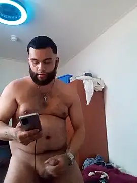 Snapshot of crimikeanu24 chatting on May 20, 6:25 pm crimikeanu24 online show from May 20, 6:25 pm