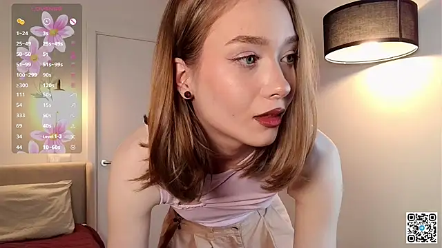 CassieVale online show from June 19, 10:02 pm