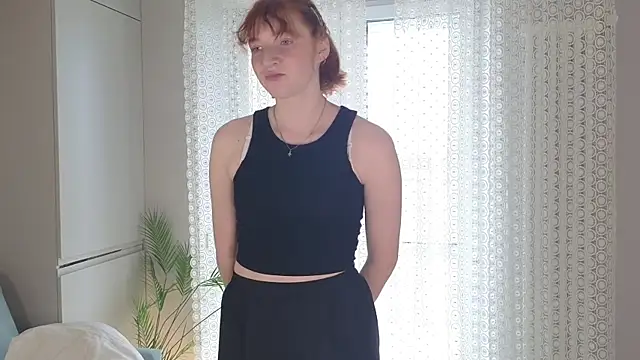 Snapshot of InezWinsett chatting on May 26, 5:58 am InezWinsett online show from May 26, 5:58 am