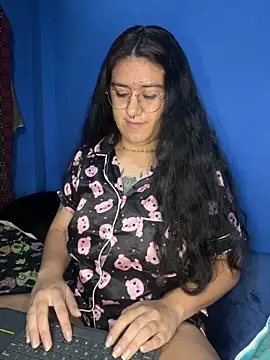 Snapshot of Mailly_gabbyy_ chatting on June 1, 4:31 pm Mailly gabbyy online show from June 1, 4:31 pm