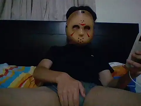 Snapshot of maskedboytv chatting on May 22, 4:08 am maskedboytv online show from May 22, 4:08 am