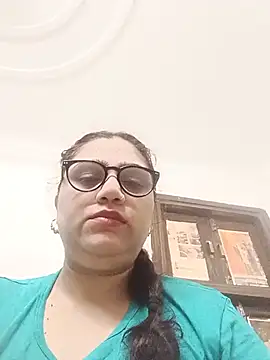 yourchahat27 online show from July 8, 2:38 am