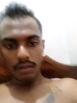 Snapshot of Arunaprasad070 chatting on May 21, 11:28 am Arunaprasad070 online show from May 21, 11:28 am