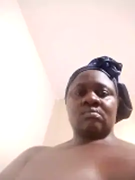 Snapshot of sexymama0134 chatting on May 23, 11:14 am sexymama0134 online show from May 23, 11:14 am
