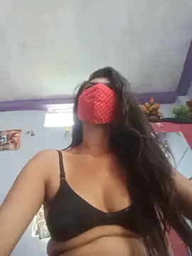 naughty-nishaa online show from June 18, 3:07 am