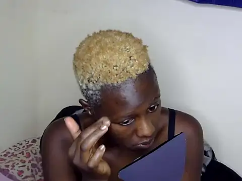 Snapshot of hot_desire2 chatting on July 5, 6:48 pm hot desire2 online show from July 5, 6:48 pm